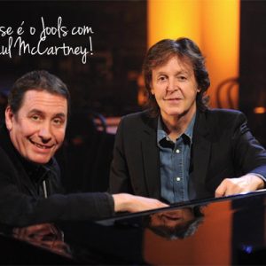 Coluna da Maqui: as combinações musicais improváveis de Jools Holland