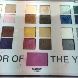 A cor do ano em uma coleção de beleza exclusiva para a Sephora!