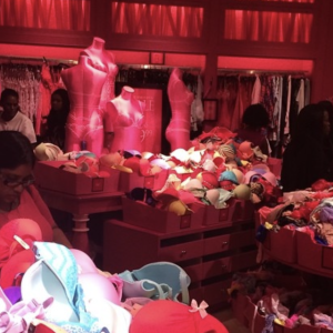 #karolNY: vídeo mostrando as minhas primeiras comprinhas