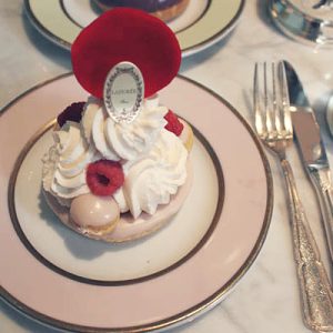O restaurante de princesa da Ladurée, em NY