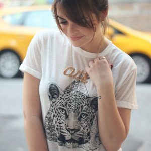 Look da Ka: T-shirt de tigre e mini-saia rodada