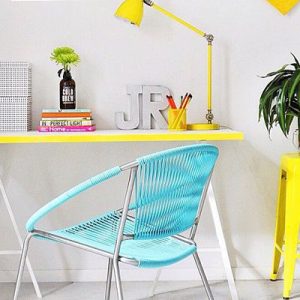 Maqui indica: como montar uma mesa barata e linda pro seu quarto