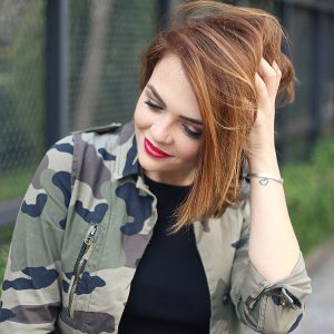 Look da Ka: casaco militar e cabelo curto novo